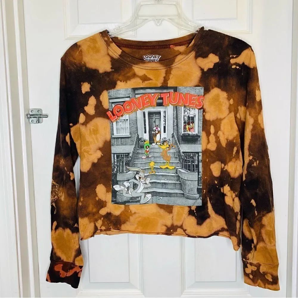 Looney Tunes Crop Tie-Dyed Long Sleeve Top Size Large